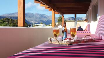 Habitación, vista al mar | Terraza o patio