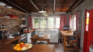 Unclassified image, 5 of 26, button - Riverstone House (Greyton)