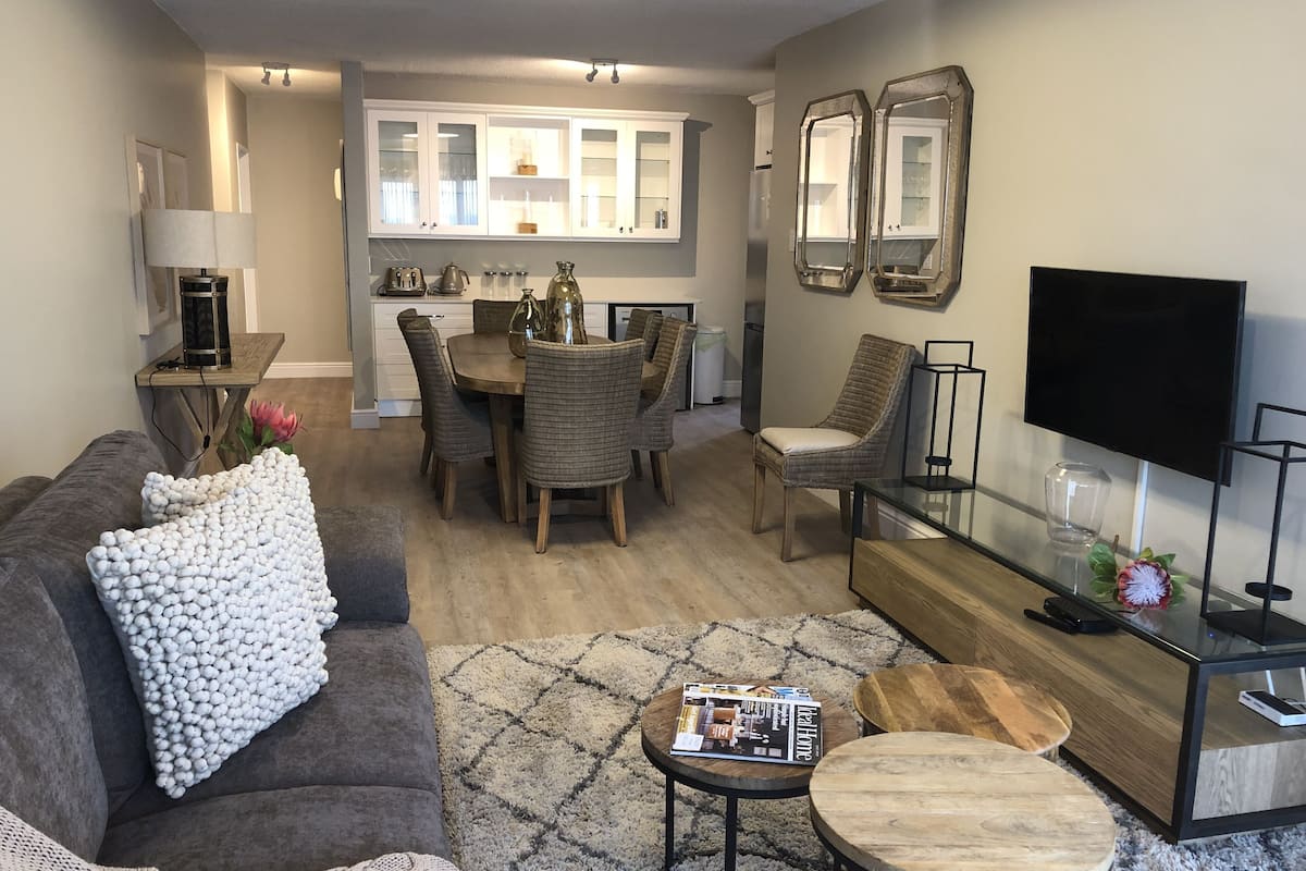 Familienapartment, 3 Schlafzimmer, Meerblick, Strandnähe | Wohnbereich