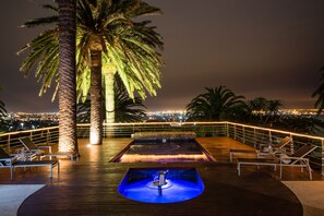 Outdoor pool, pool loungers