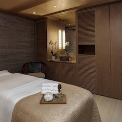 Sauna, hot tub, steam room, body treatments, hot stone massages