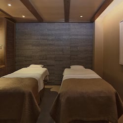 Sauna, hot tub, steam room, body treatments, hot stone massages