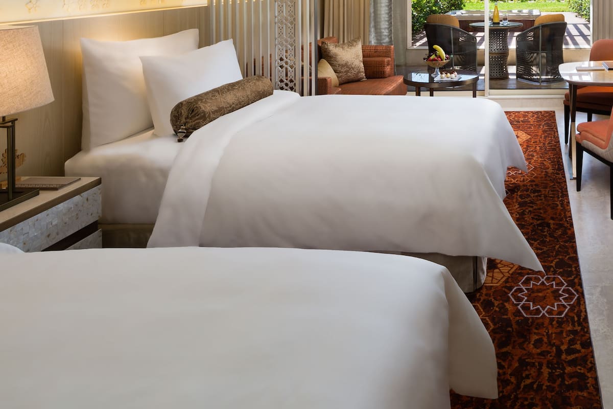 Signature Room, 2 Twin Beds, Jetted Tub, Resort View | 1 bedroom, premium bedding, pillowtop beds, free minibar