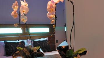 BettwÀsche aus Àgyptischer Baumwolle, Pillowtop-Betten, Minibar