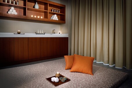 Marriott Hotel Downtown, Abu Dhabi - Image 29