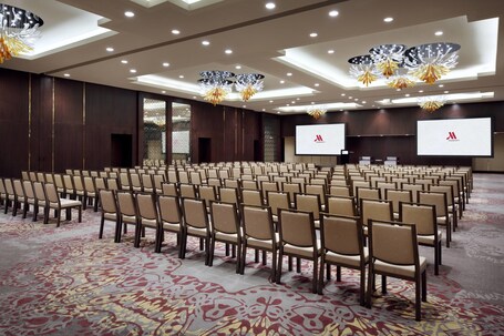 Marriott Hotel Downtown, Abu Dhabi - Image 47
