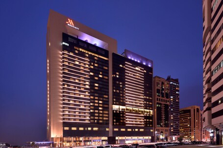 Marriott Hotel Downtown, Abu Dhabi - Image 2