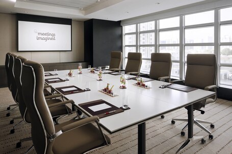 Marriott Hotel Downtown, Abu Dhabi - Image 43