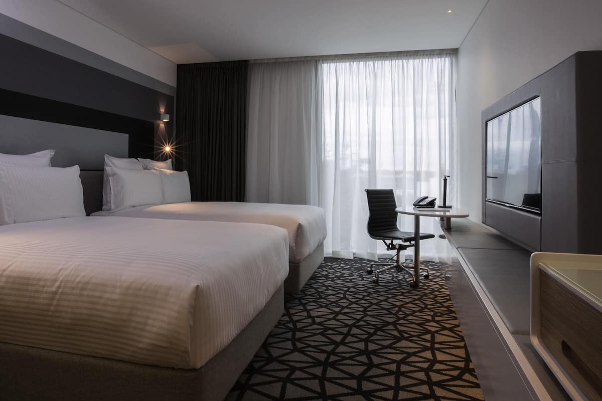 Deluxe Room, 2 Double Beds (Executive, High Floor) | 1 bedroom, premium bedding, pillow-top beds, minibar