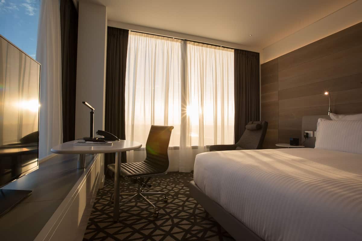 1 bedroom, premium bedding, pillow-top beds, minibar