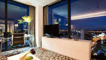 이그제큐티브 스위트, 킹사이즈침대 1개 (High Floor) | 1 개의 침실, 고급 침구, 필로우탑 침대, 미니바