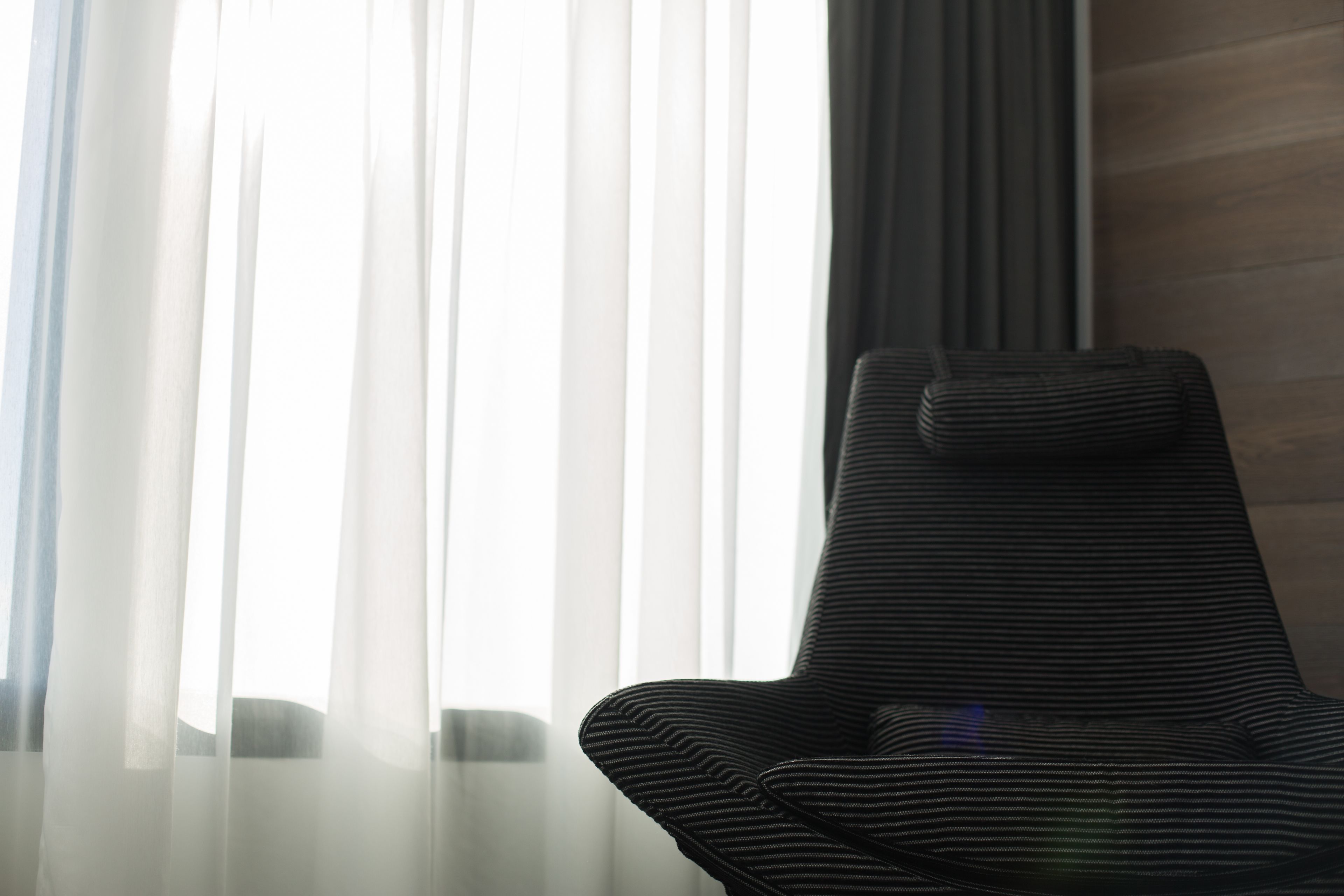 Premium bedding, pillow-top beds, minibar, in-room safe