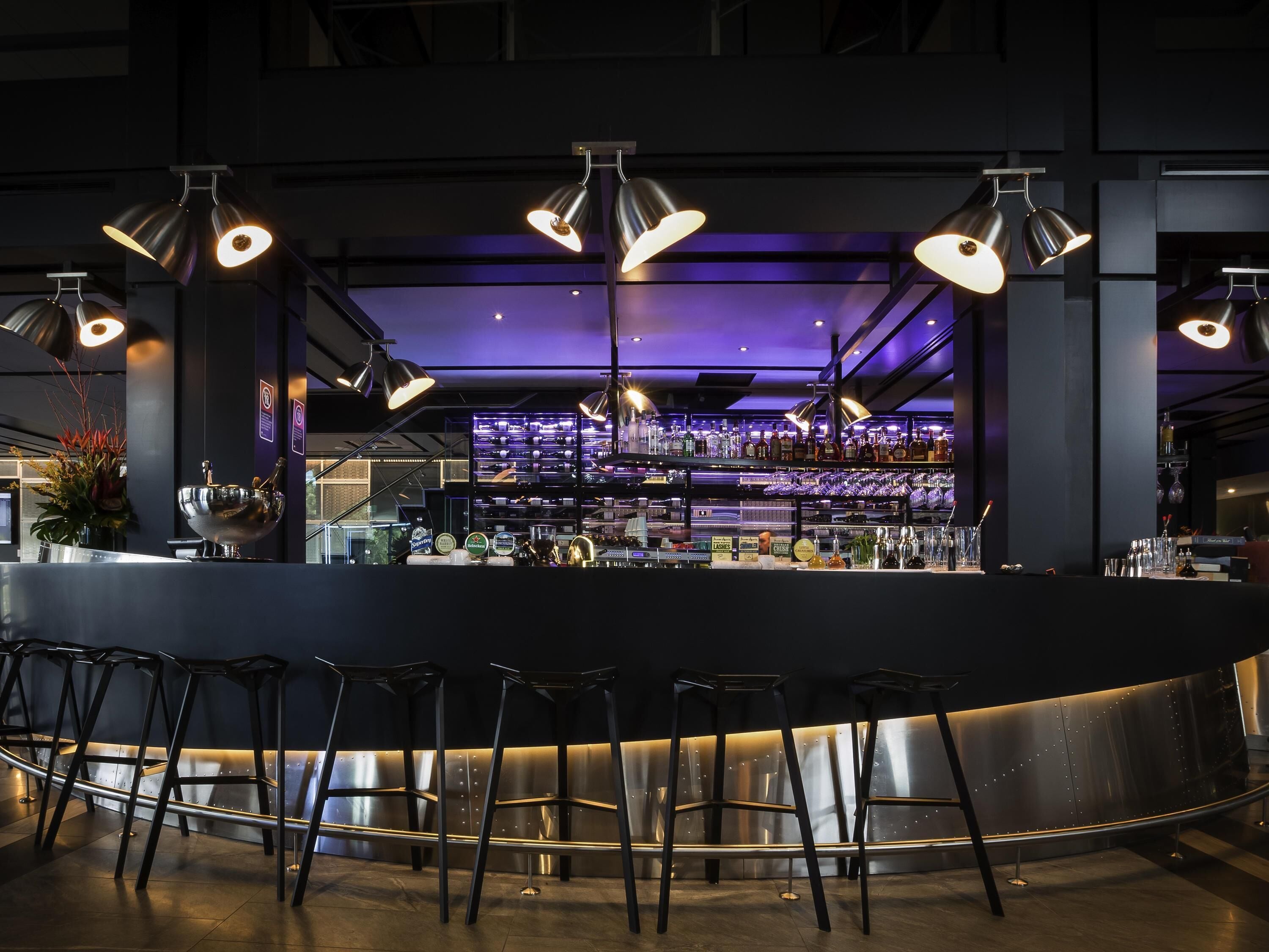 Bar (in der Unterkunft)