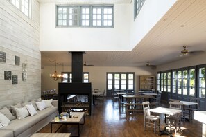 Interior - Noi Blend Colchagua (Palmilla)