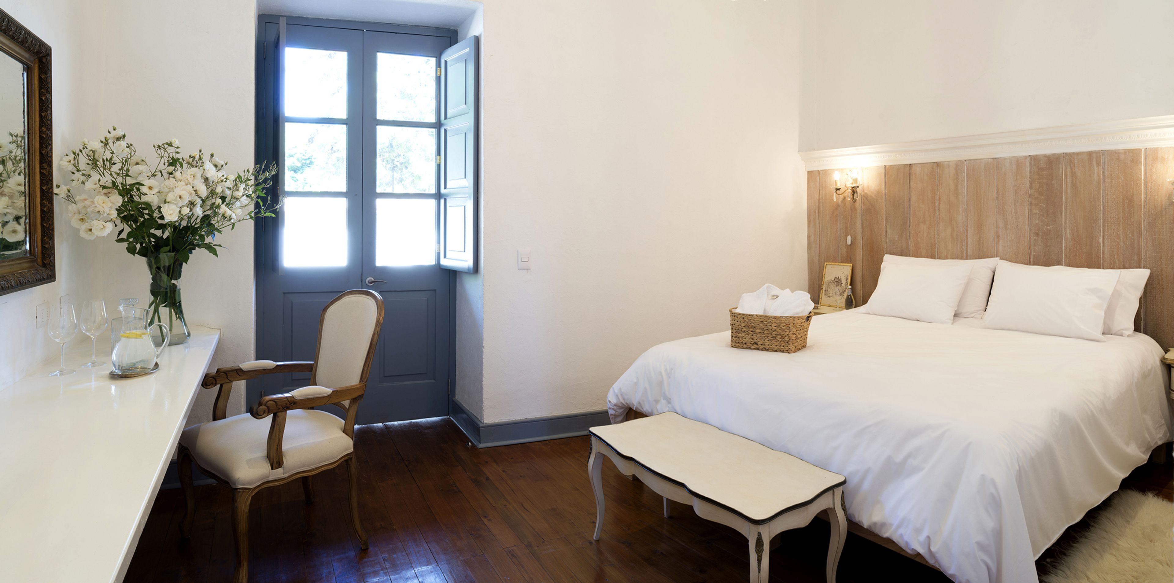 华丽客房 | 高档床上用品、迷你吧、客房内保险箱、特色家居