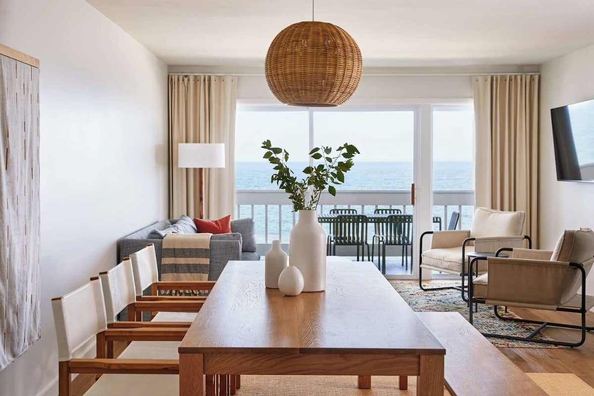 Suite de lujo, 1 habitación (King Bed) | Sábanas italianas Frette, ropa de cama de alta calidad y edredón