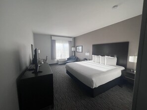 Premium bedding, pillow-top beds, in-room safe, desk