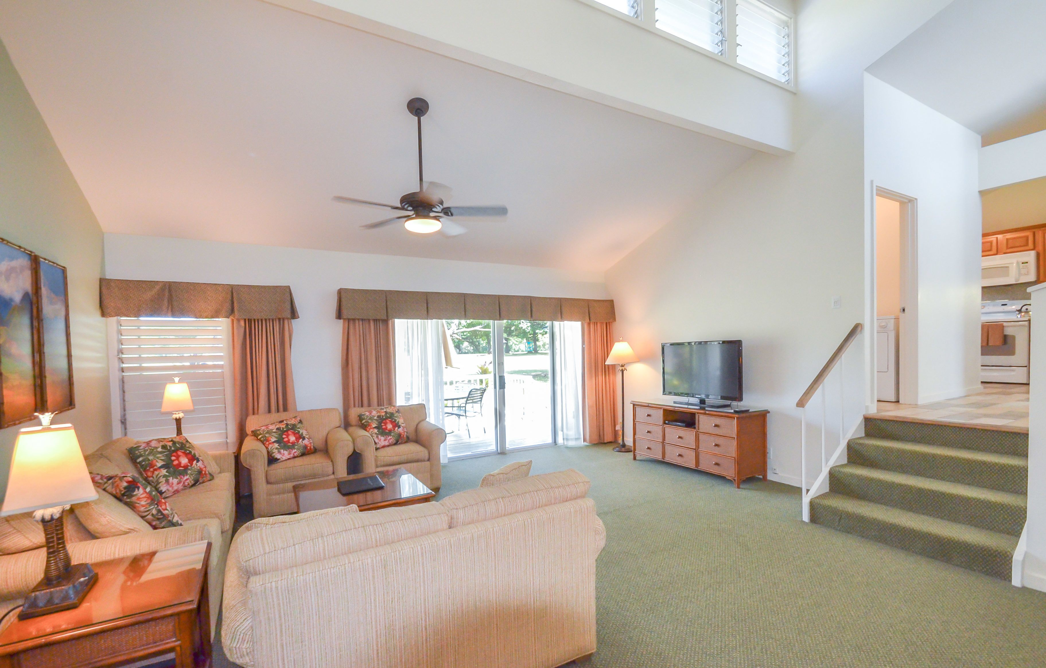 家庭平房, 2 間臥室, 廚房 | 客廳 | 平面電視