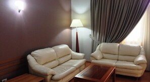 Room - Arvi (Durrës)