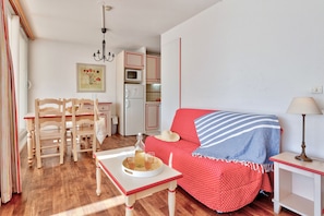 Studio 4 personnes | WiFi, bed sheets - Résidence Pierre & Vacances Bandol Port (Bandol)