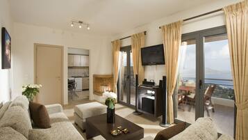 Villa, 3 Bedrooms | Living area | Flat-screen TV, fireplace, DVD player