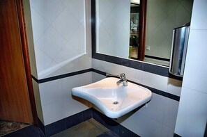 Free toiletries, hair dryer, towels