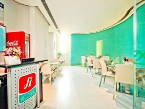 บริเวณนั่งเล่นที่ล็อบบี้