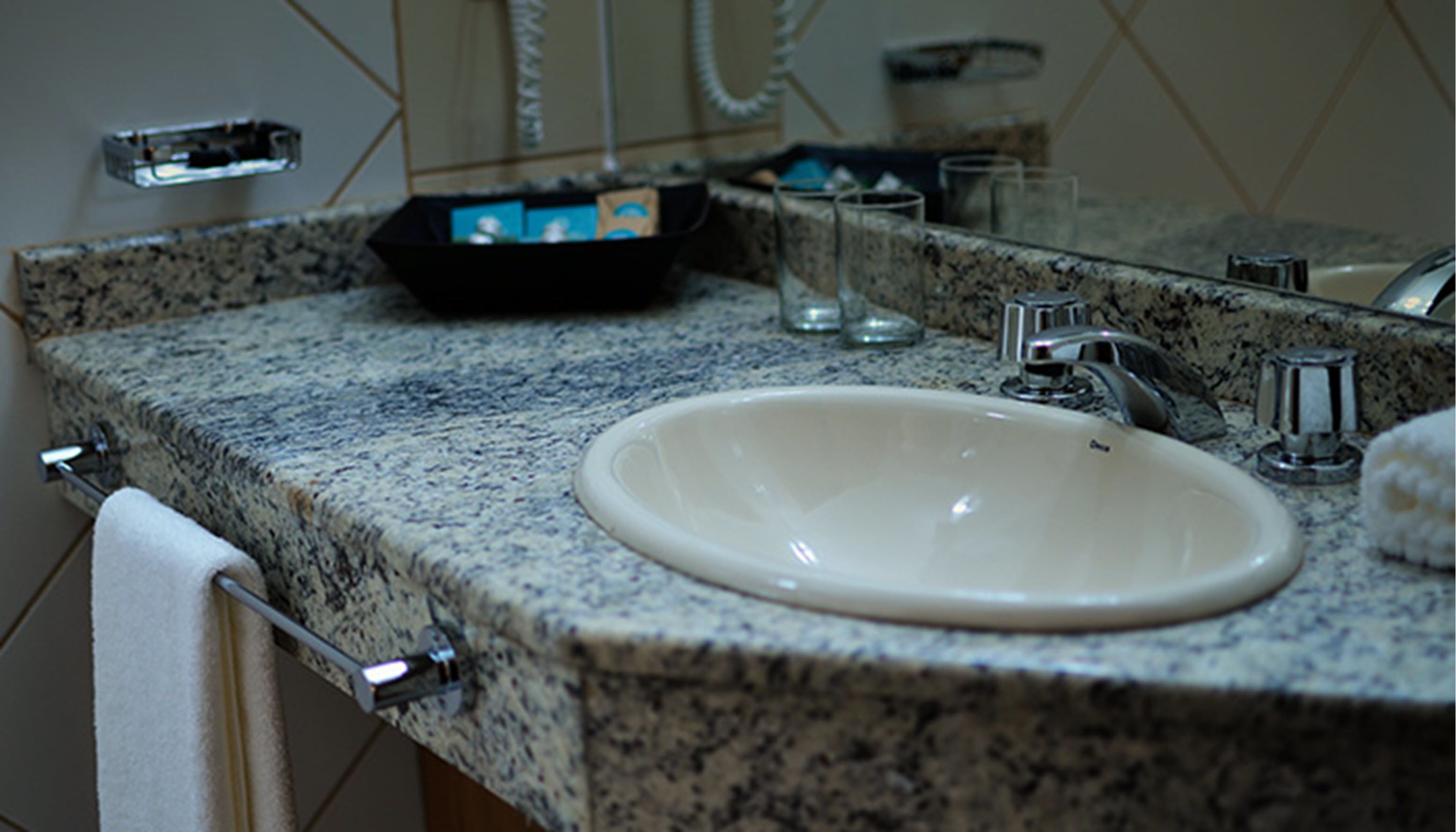 classic double room, 1 double bed, non smoking, city view | bathroom sink