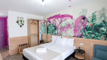 WiFi, wheelchair access