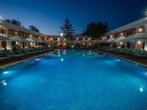 Outdoor pool - ibis Styles Venus (Opening June 2024) (Venus)