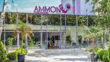 Pemandangan dari hartanah