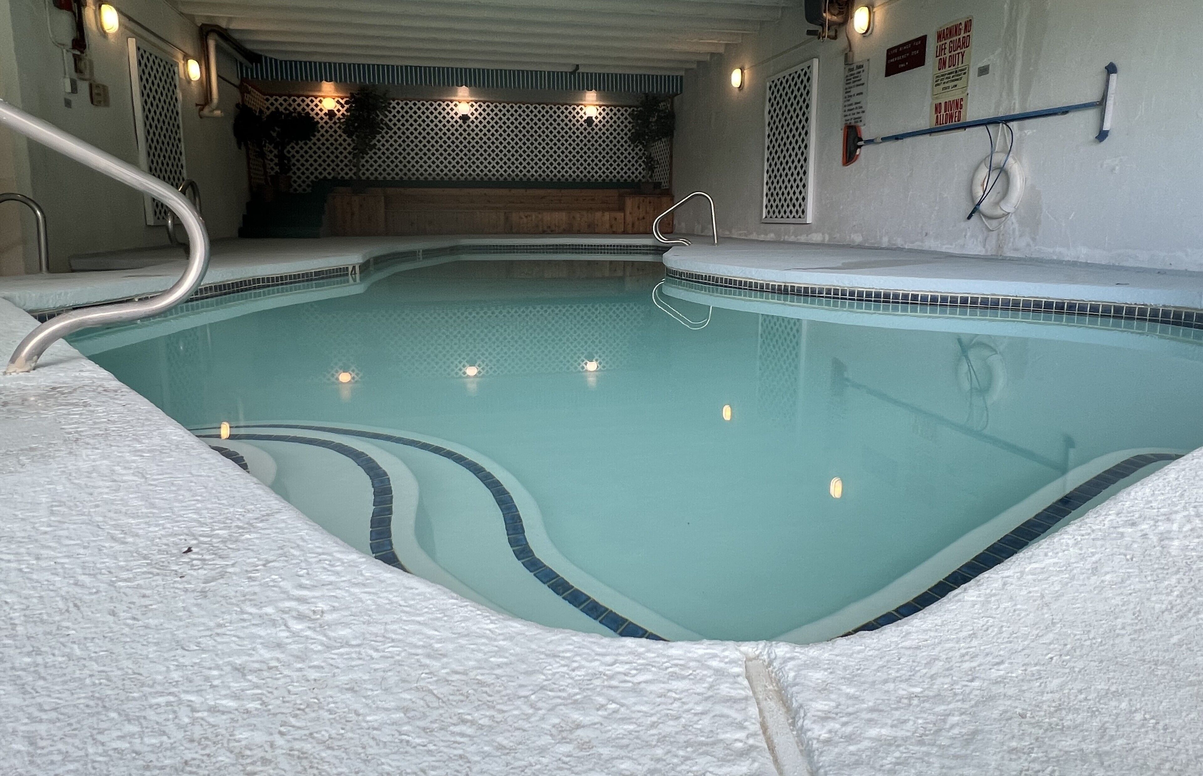 屋内プール