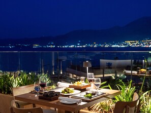 7 restaurants, breakfast, lunch, dinner served; Greek cuisine - Nana Golden Beach - All Inclusive (Hersonissos)