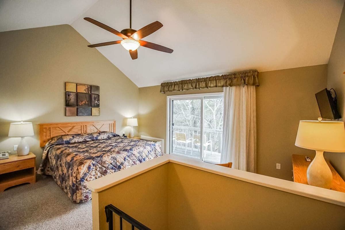 Condo, 2 Bedrooms | 1 bedroom, iron/ironing board, rollaway beds, free WiFi