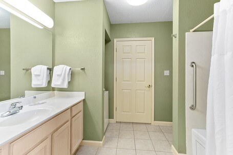 Sunrise Ridge Resort - Image 33