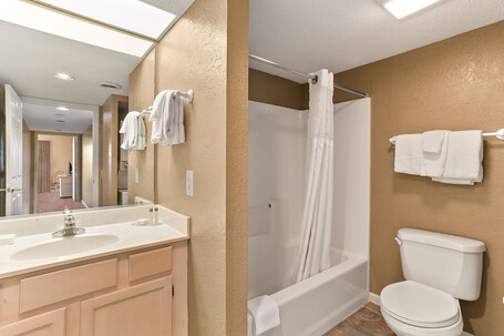 Sunrise Ridge Resort - Image 9