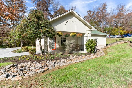 Sunrise Ridge Resort - Image 15