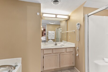 Sunrise Ridge Resort - Image 31