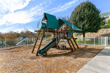 Sunrise Ridge Resort - Image 44