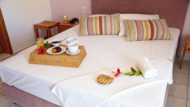 Room - Elea Terra Hotel (Faistos)