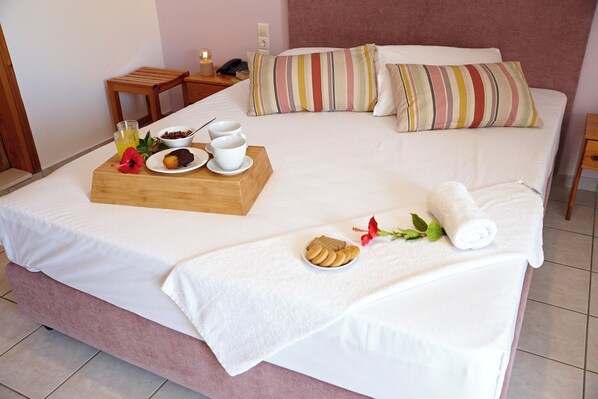 Room - Elea Terra Hotel (Faistos)