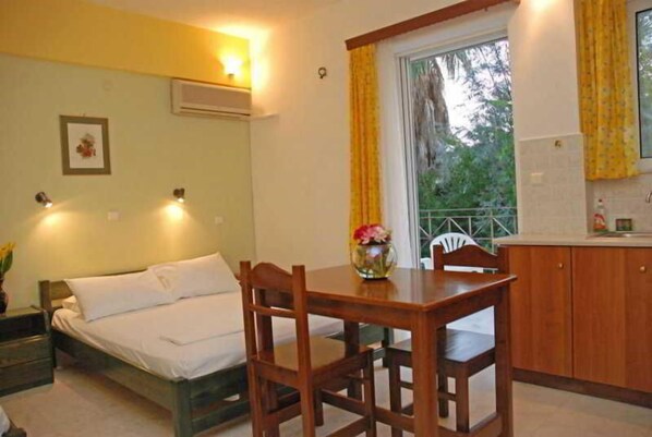 Bügeleisen/Bügelbrett, Zustellbetten, WLAN, Rollstuhlgeeignet