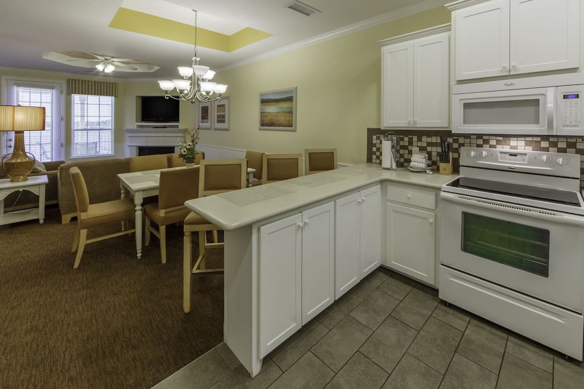Grand Villa, Multiple Beds | In-room safe, iron/ironing board, bed sheets