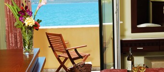 Ariadnes Holiday Accommodation II