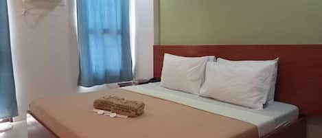 Superior szoba | Széf a szobában, íróasztal, ingyenes wifi és ágynemű