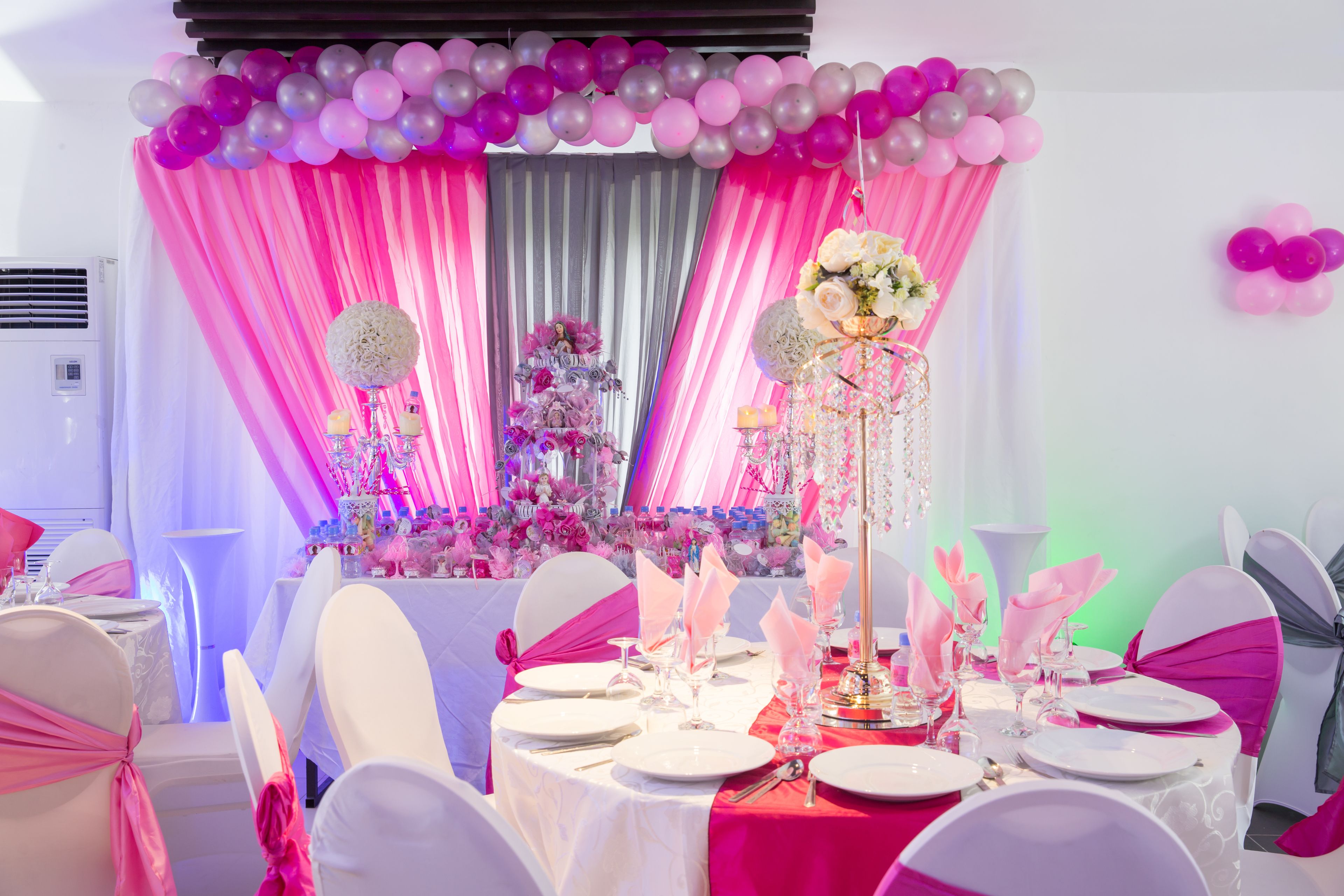 Banquet hall