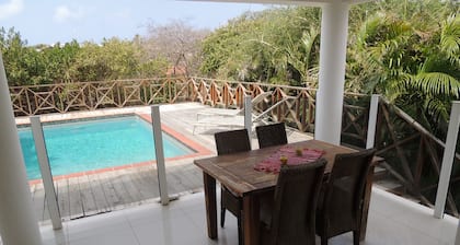 Sun Sea Sleep Apartments