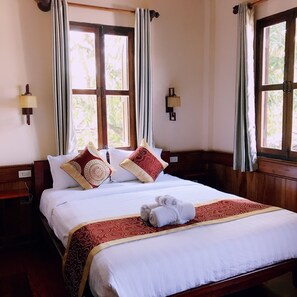Superior Double Room | Living room