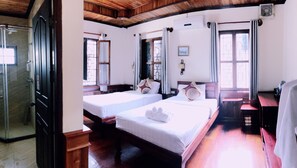 Chambre supérieure avec lits jumeaux | Vue de la chambre