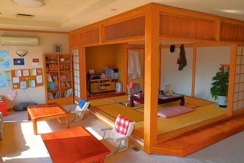 Otaru Ekimae Guest House Ito - Hostel